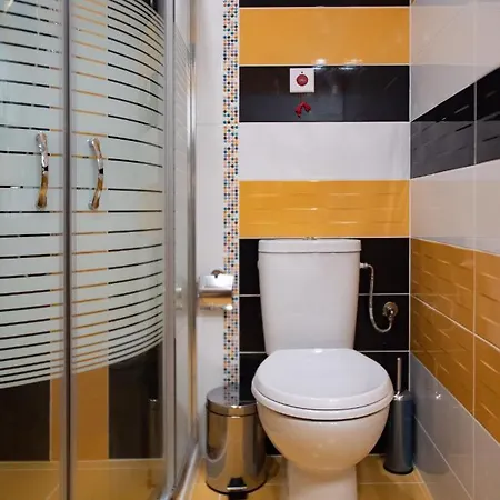 Vanilla, - Free Parking 瓦爾納