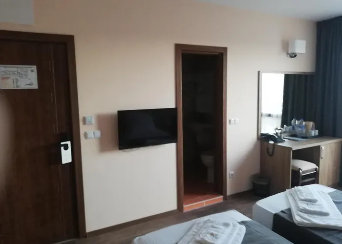 Vanilla, - Free Parking Хотел Варна