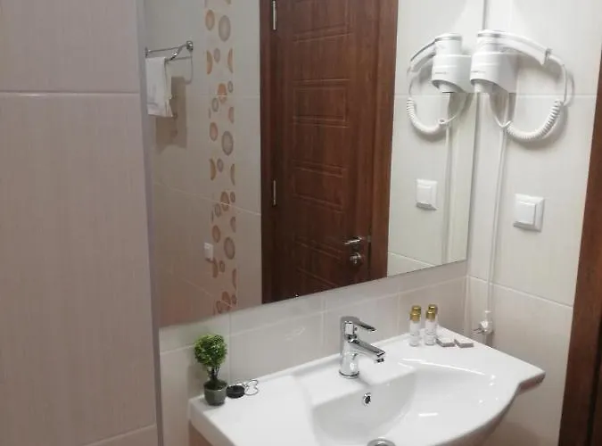 Vanilla, - Free Parking Хотел