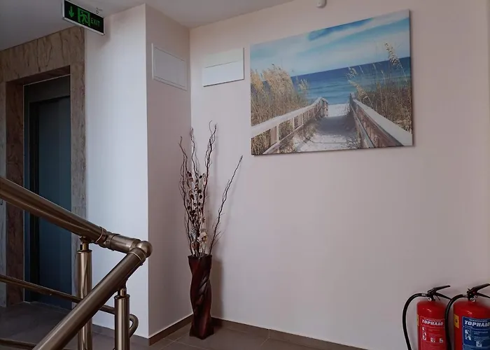 Vanilla, - Free Parking Хотел Варна