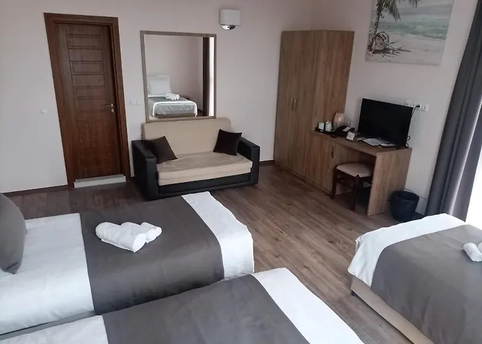 Vanilla, - Free Parking Хотел 3*