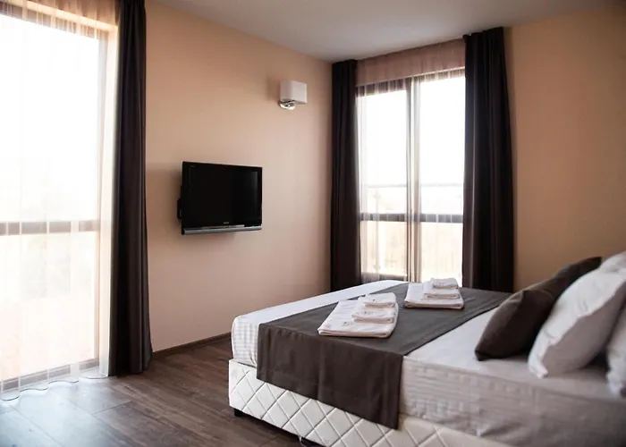 Vanilla, - Free Parking Varna